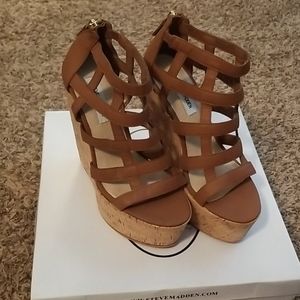Steve madden wedges